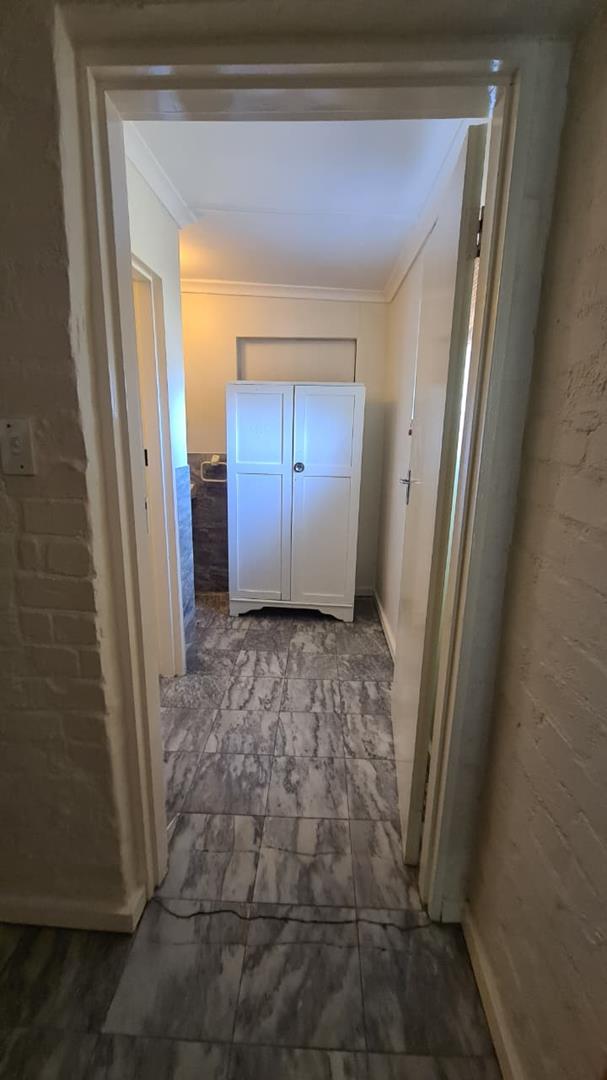 To Let 1 Bedroom Property for Rent in Paradyskloof Western Cape